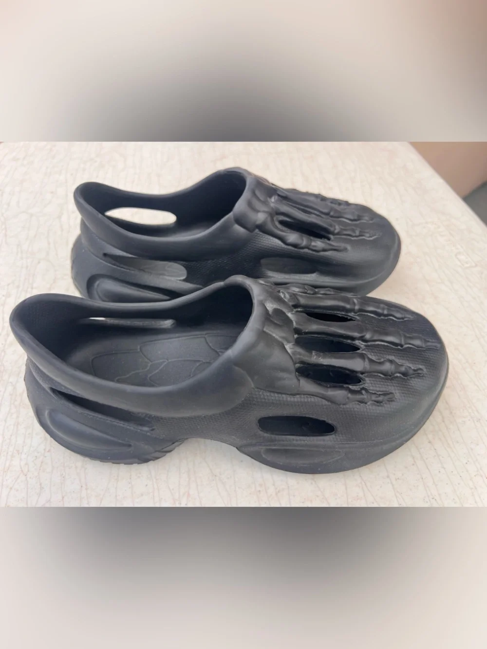 Source Unknown skeleton foam